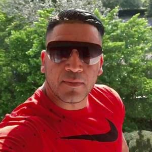 Meet your Posher, Juan